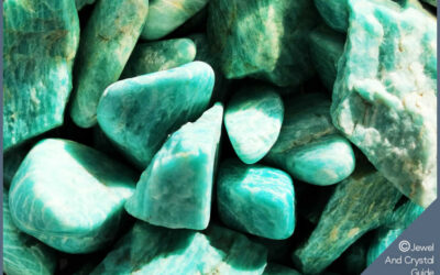 10 Ways To Tell If Amazonite Is Real – These Pictures Make It Easy!